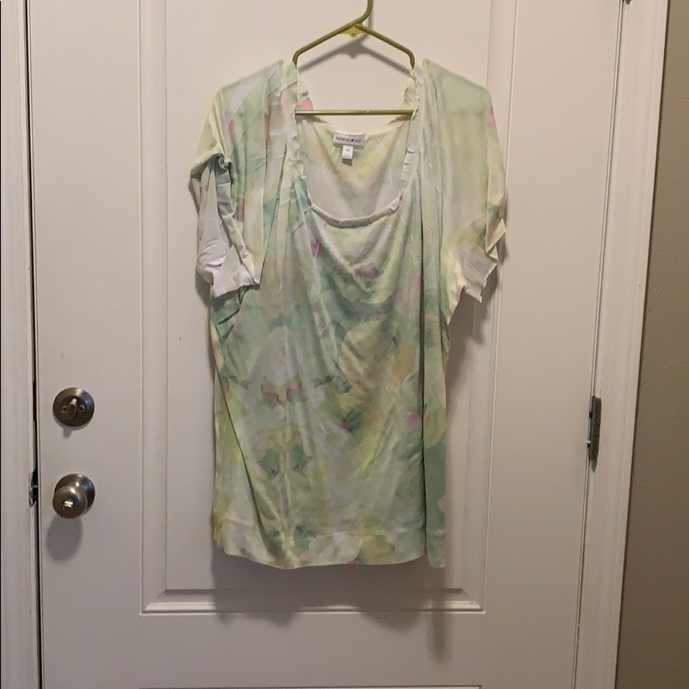 Plus size women shirt